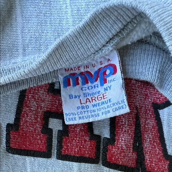 Gray Ontario Canada Men's Sweater - Picture 3 of 5